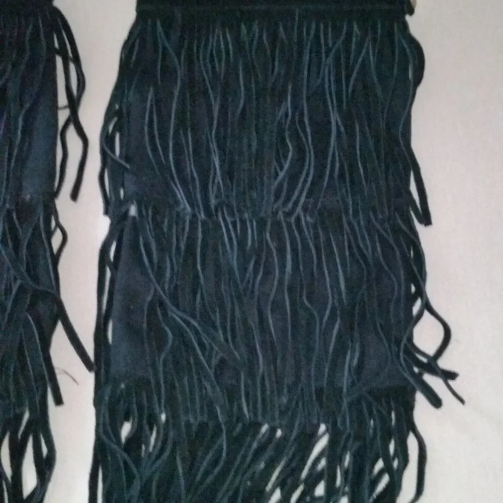 Suede leather triple fringed leg/boot coverings EUC - Picture 3 of 3